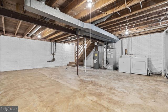 2106 CARRIAGE SQUARE PL, Silver Spring, MD 20906