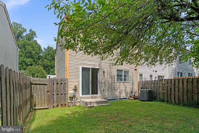 2106 CARRIAGE SQUARE PL, Silver Spring, MD 20906