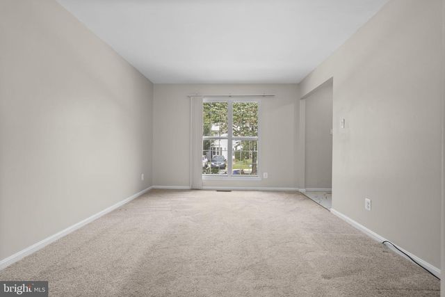 2106 CARRIAGE SQUARE PL, Silver Spring, MD 20906