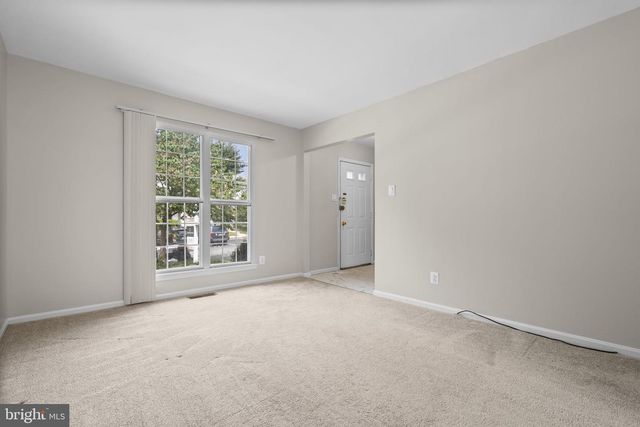 2106 CARRIAGE SQUARE PL, Silver Spring, MD 20906