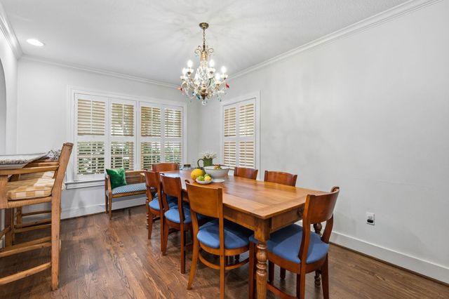 6111 Wakeforest Avenue, West University Place, TX 77005