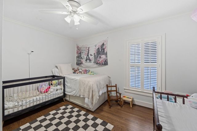 6111 Wakeforest Avenue, West University Place, TX 77005