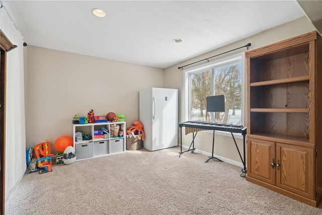 4590 Widgeon Court, Marion, IA 52302