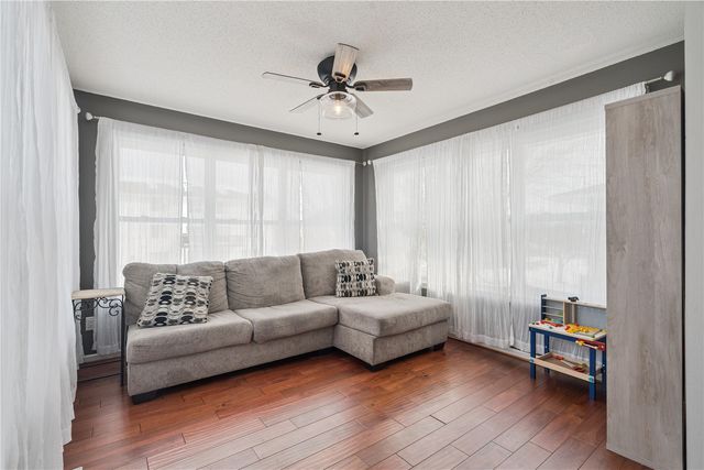 4590 Widgeon Court, Marion, IA 52302