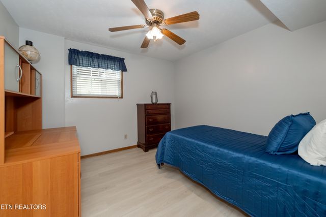 6912 Cresthill Drive, Knoxville, TN 37919