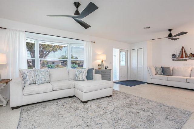 500 MOUNT VERNON DRIVE, Venice, FL 34293