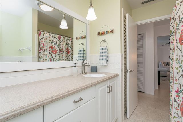 500 MOUNT VERNON DRIVE, Venice, FL 34293