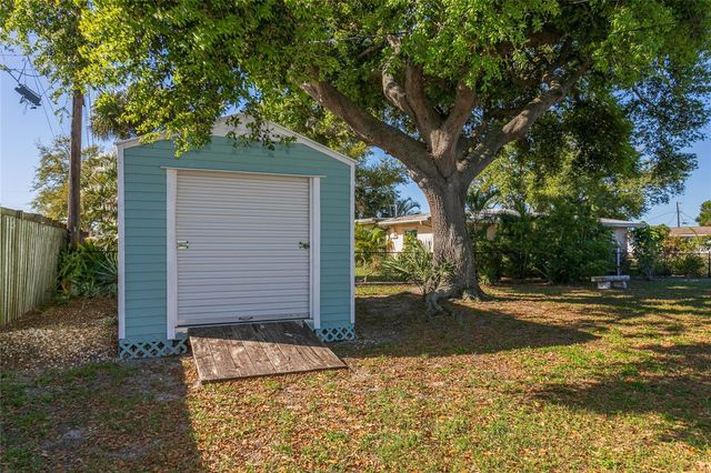 500 MOUNT VERNON DRIVE, Venice, FL 34293