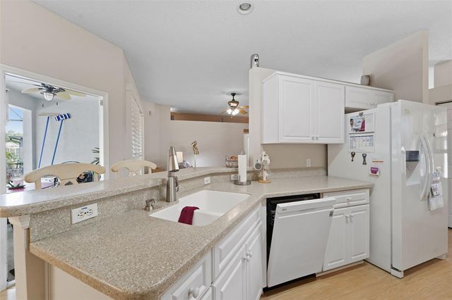 9401 69TH AVENUE E, Palmetto, FL 34221