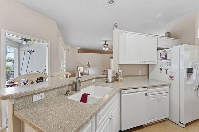 9401 69TH AVENUE E, Palmetto, FL 34221