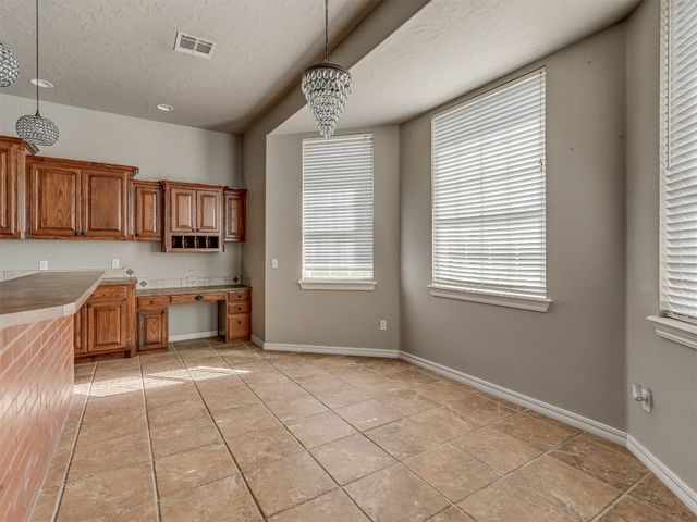 1930 Deer Trail, Purcell, OK 73080