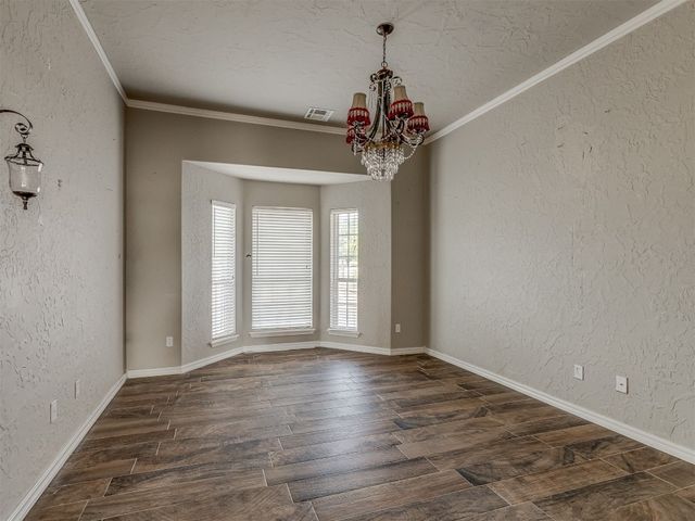 1930 Deer Trail, Purcell, OK 73080