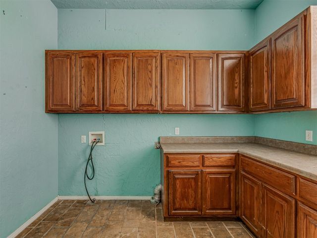 1930 Deer Trail, Purcell, OK 73080