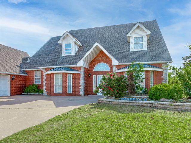 1930 Deer Trail, Purcell, OK 73080