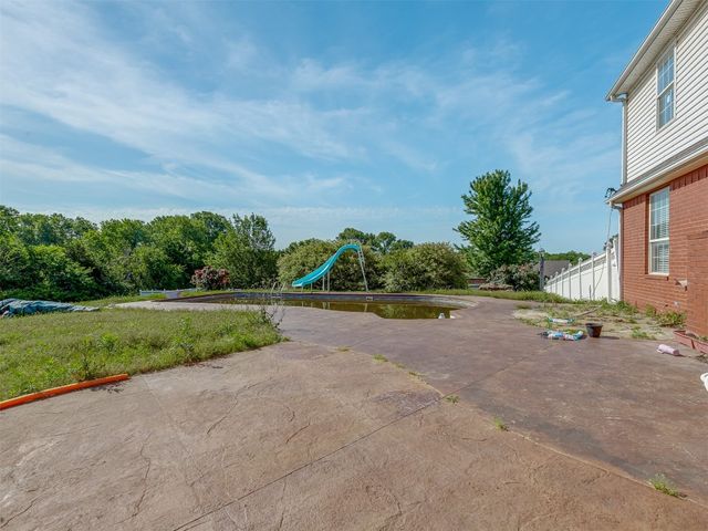 1930 Deer Trail, Purcell, OK 73080