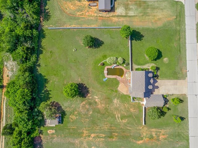 1930 Deer Trail, Purcell, OK 73080