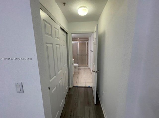 1979 Freeport Ln 1979, Riviera Beach, FL 33404