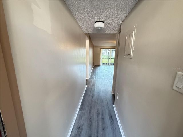 107 CALDWELL DRIVE M177, Brandon, FL 33510