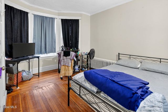 558 Washington Avenue, Albany, NY 12203