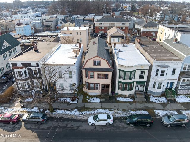 558 Washington Avenue, Albany, NY 12203