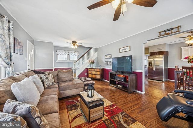 20 N LLANWELLYN AVE, Glenolden, PA 19036