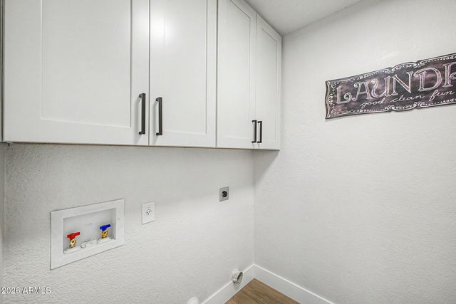 1135 S ROCKWELL Street, Gilbert, AZ 85296