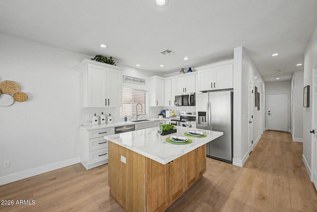 1135 S ROCKWELL Street, Gilbert, AZ 85296