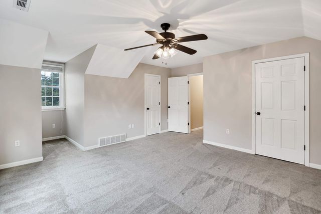 1658 MILLER FARMS RD, Germantown, TN 38138