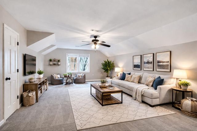 1658 MILLER FARMS RD, Germantown, TN 38138