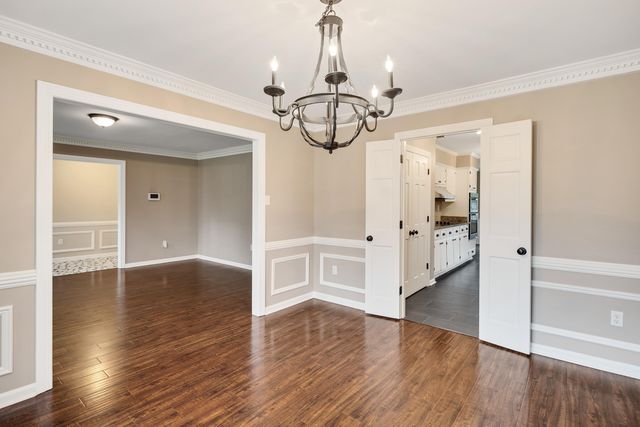 1658 MILLER FARMS RD, Germantown, TN 38138