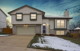 6706 HILLCREST Lane, La Vista, NE 68128