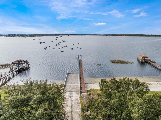 710 REGINA CIRCLE, Oakland, FL 34787