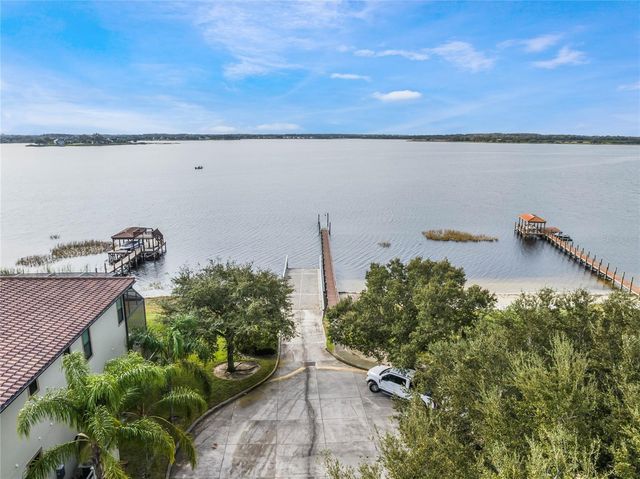 710 REGINA CIRCLE, Oakland, FL 34787