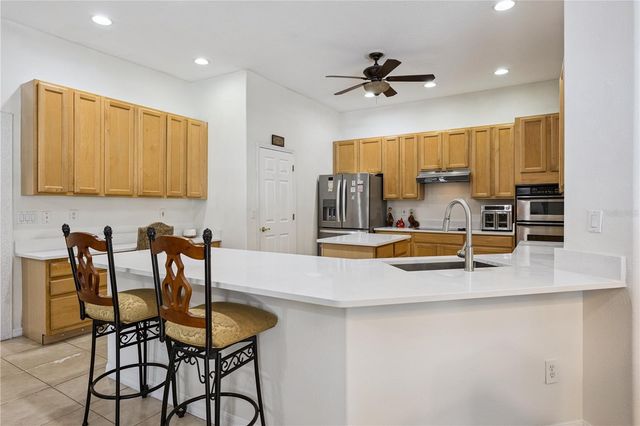 710 REGINA CIRCLE, Oakland, FL 34787