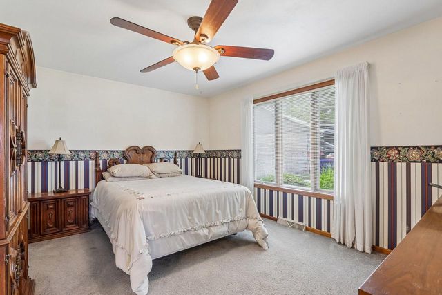 432 Jennifer AVENUE, Burlington, WI 53105