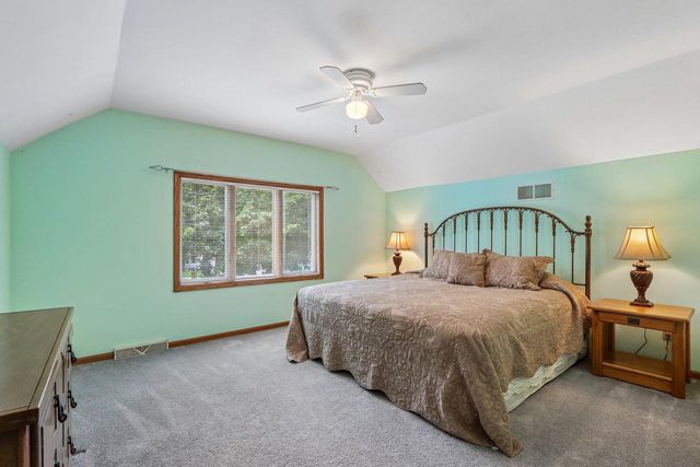 432 Jennifer AVENUE, Burlington, WI 53105