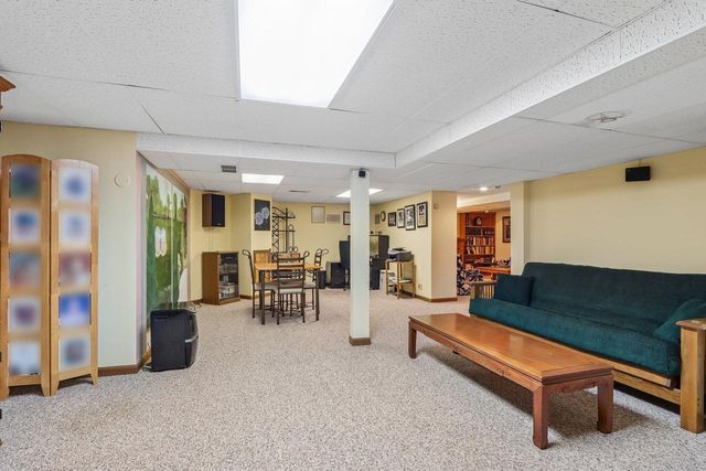 432 Jennifer AVENUE, Burlington, WI 53105