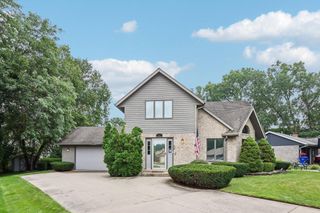 432 Jennifer AVENUE, Burlington, WI 53105