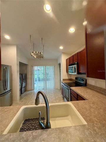 4316 OLD WAVERLY COURT, Wesley Chapel, FL 33543