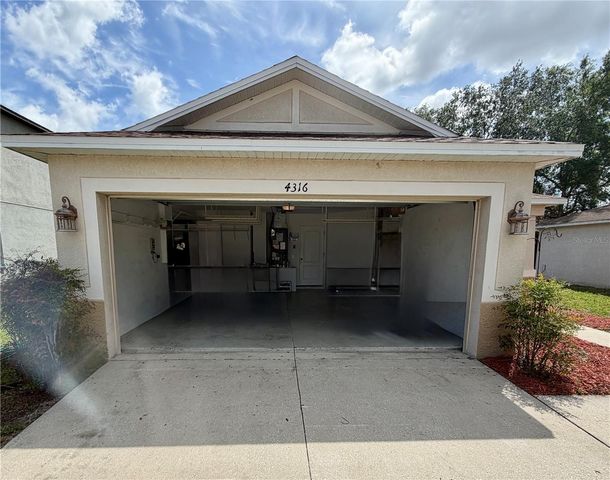 4316 OLD WAVERLY COURT, Wesley Chapel, FL 33543