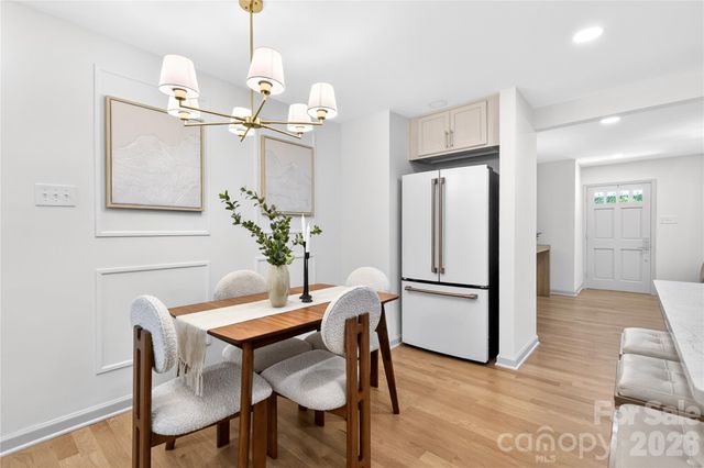 4408 Ivanhoe Place, Charlotte, NC 28205