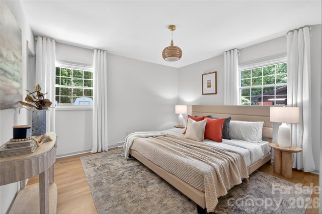 4408 Ivanhoe Place, Charlotte, NC 28205