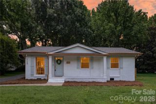 4408 Ivanhoe Place, Charlotte, NC 28205