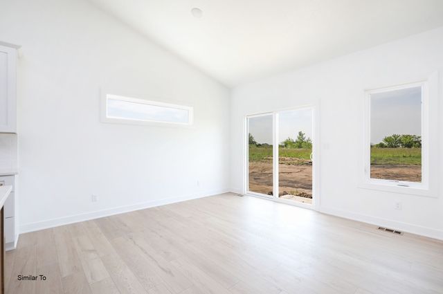 2410 NE 6th Street, Grimes, IA 50111