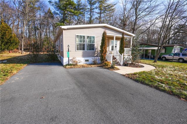 148 East Zimmer Drive, Lehigh Twp, PA 18088