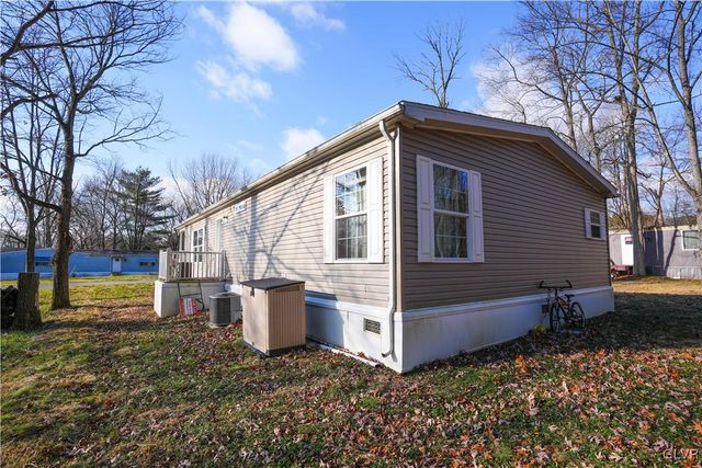 148 East Zimmer Drive, Lehigh Twp, PA 18088