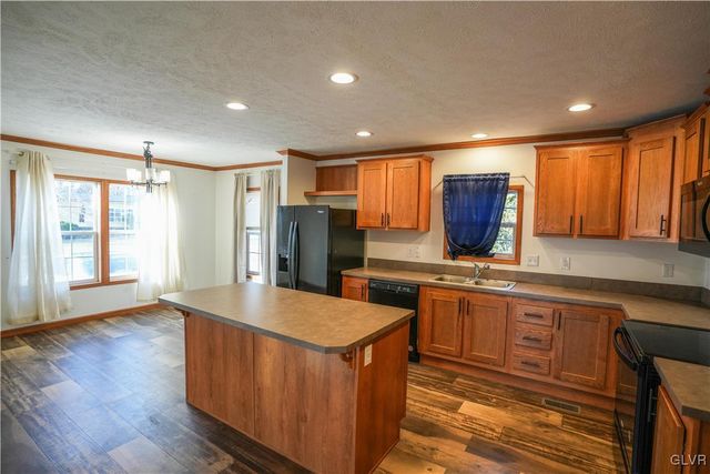 148 East Zimmer Drive, Lehigh Twp, PA 18088