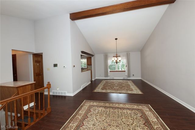 328 Country Club Blvd, Weirton, WV 26062