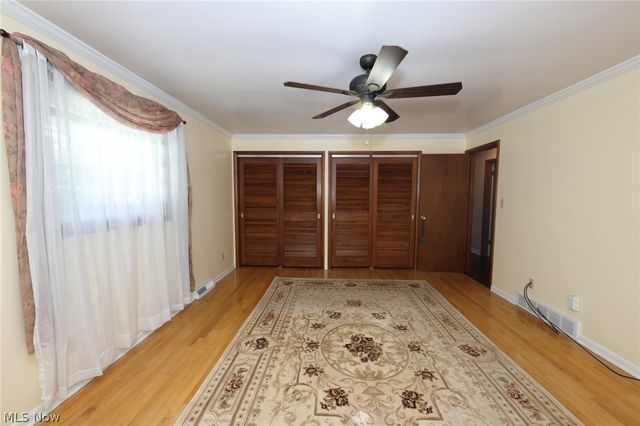 328 Country Club Blvd, Weirton, WV 26062