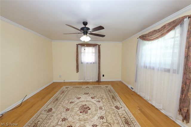 328 Country Club Blvd, Weirton, WV 26062